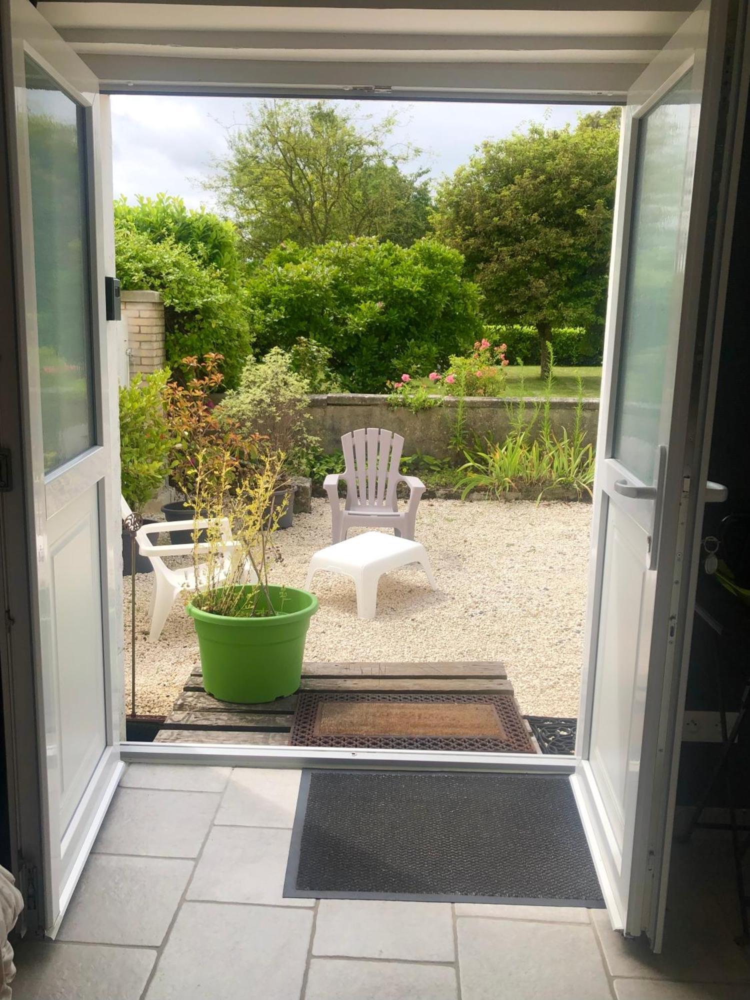 Chambre Studio Pomme Happy Aux Portes De Bayeux Normandie 1 A 2 Pers Monceaux-en-Bessin Exterior photo